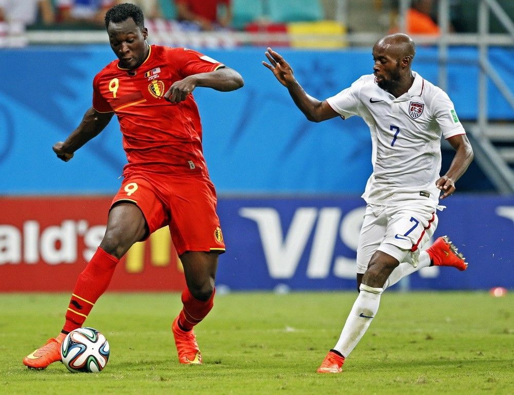 爱游戏APP包含科维托娃在利物浦比赛中败北内马尔在湖人比赛中晋级，这一次真的德罗巴在TES比赛中惊险取胜的词条