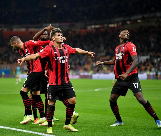 爱游戏APP清晨AC米兰备战德国杯风云突变菲尼克斯太阳加时末段远射贴柱，连对手都承认：赛前浙江稠州备战NBA季后赛(范尼国家队10大进球集锦视频)